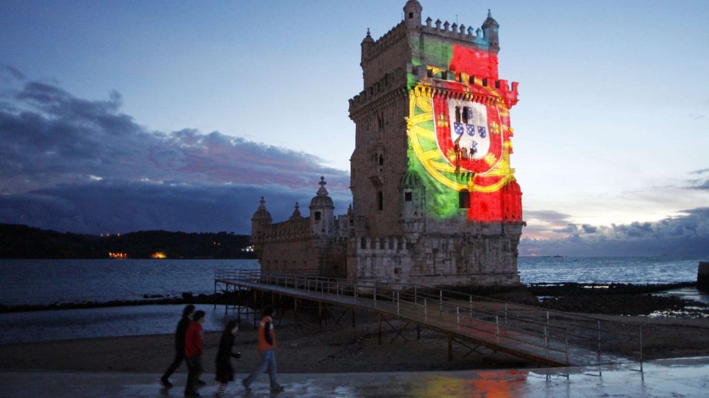 Como morar em Portugal sendo aposentado?